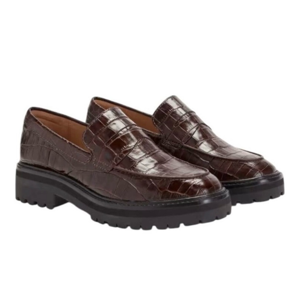 Everlane Brown Croc-Embossed Loafers